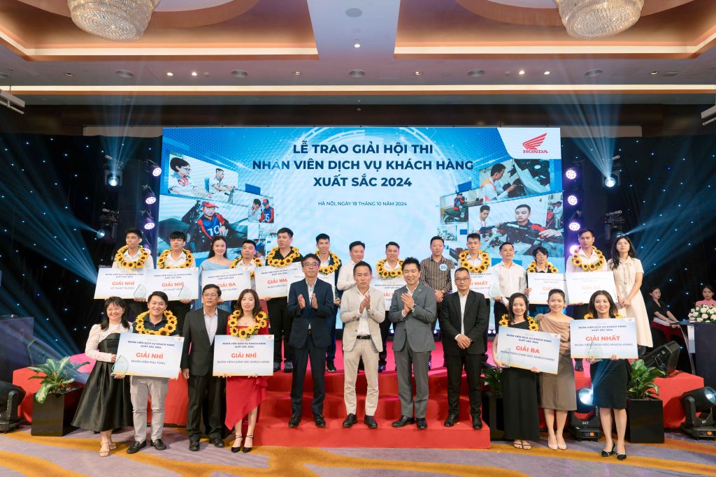 LAN TỎA NIỀM TỰ HÀO CÙNG PHÁT TIẾN HOLDING