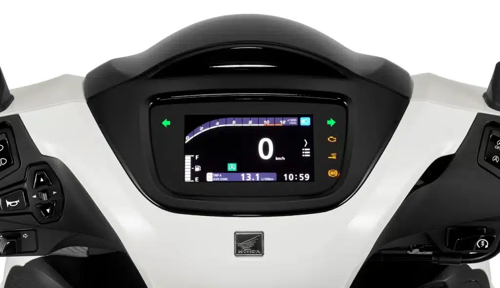 Mặt đồng hồ TFT 4,2 inch trên Honda SH Mode 125 2027 hiển thị tốc độ, vòng tua và mức xăng