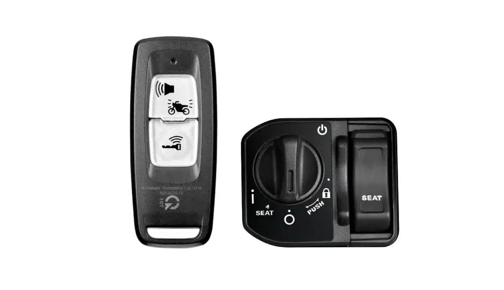 Chìa khóa thông minh Smart Key và núm xoay khóa điện của Honda SH Mode 125 2027